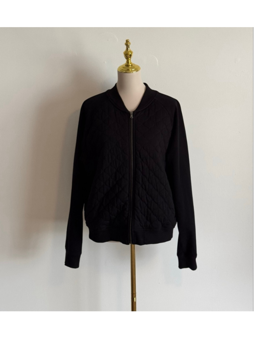 Women's Old Navy Active Black Quilted Bomber Jacket XL